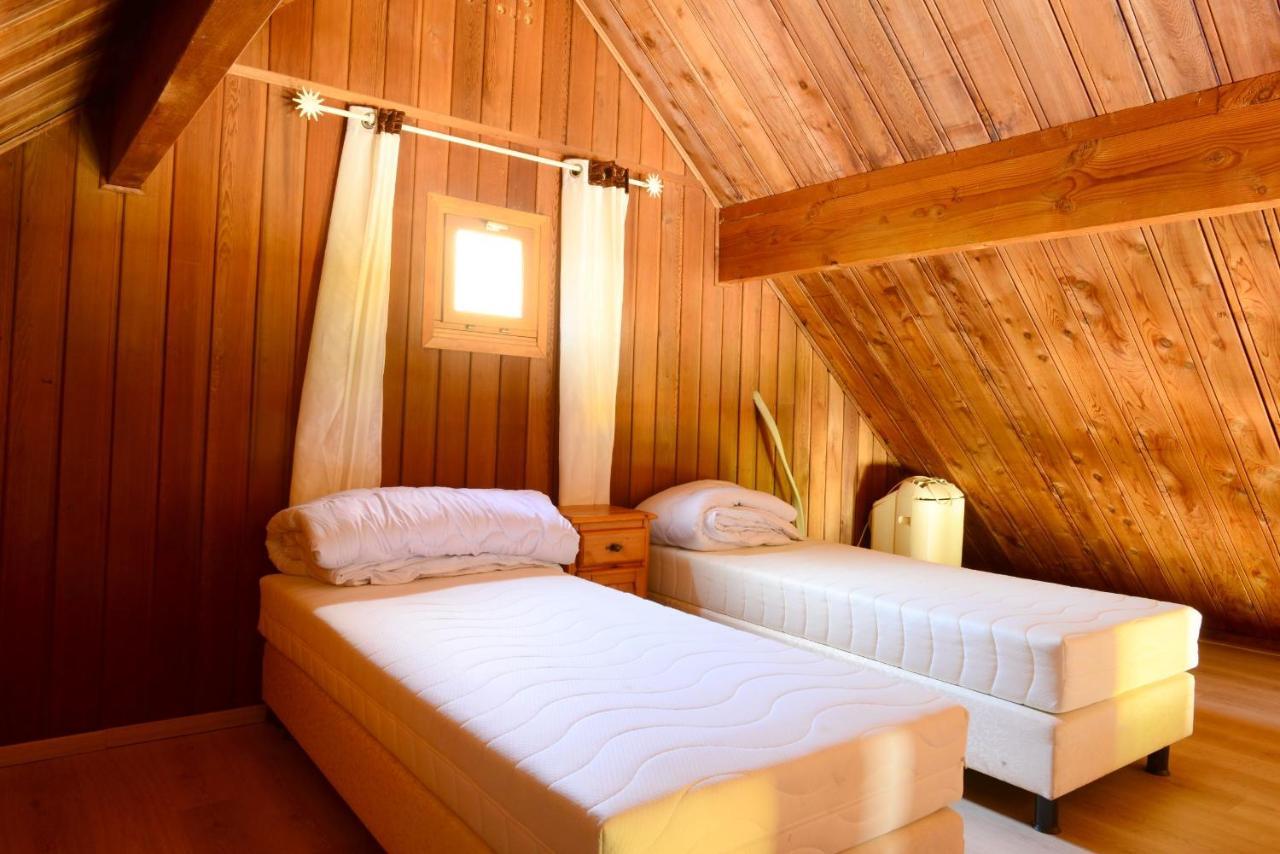 Maison L'Hirondelle Rustique A Tournavaux エクステリア 写真